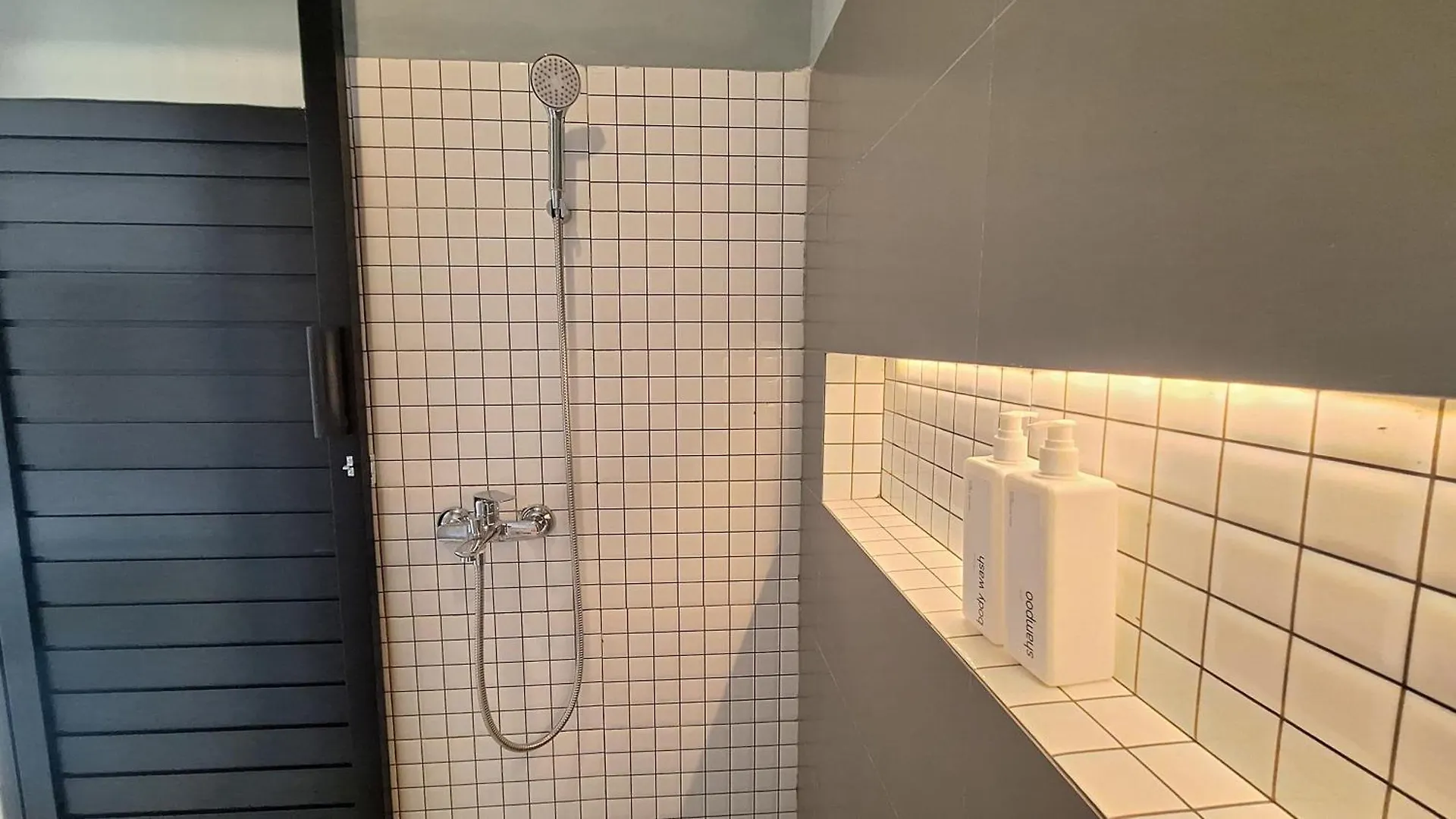Suite 7 Guest House Jimbaran Indonesia